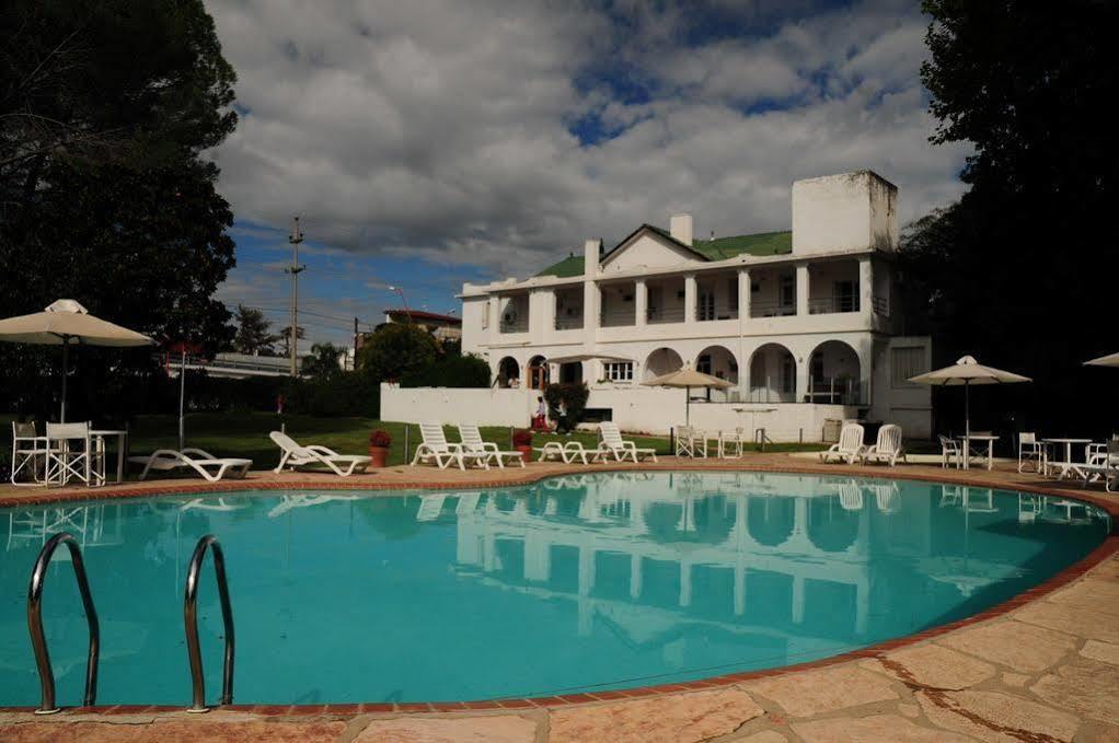 Hostal De La Costa Villa Carlos Paz Extérieur photo