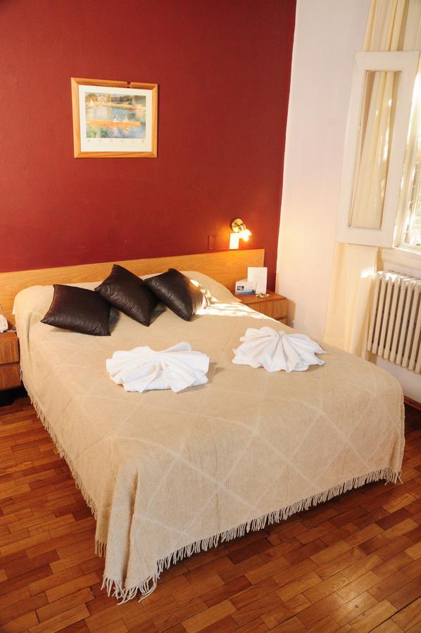 Hostal De La Costa Villa Carlos Paz Extérieur photo